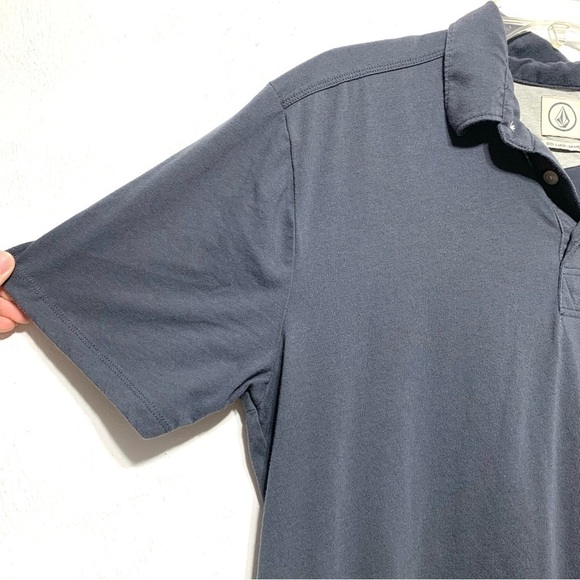 Volcom Gray Blue Short Sleeve Polo Collared Shirt Top Mens size Large - Picture 3 of 6